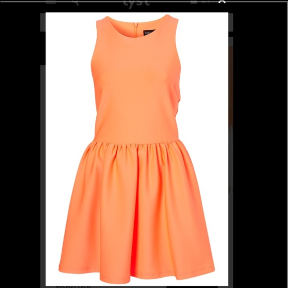 Topshop - Peach Skater Scuba Dress - Picture 2 of 3